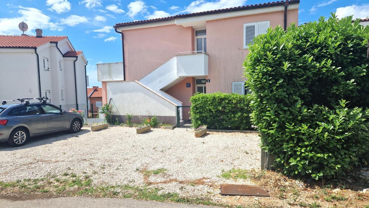 Apartments Murgic كرك المظهر الخارجي الصورة
