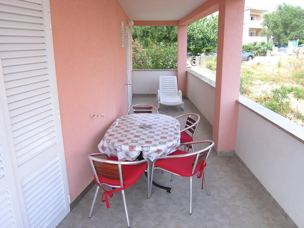 Apartments Murgic كرك المظهر الخارجي الصورة