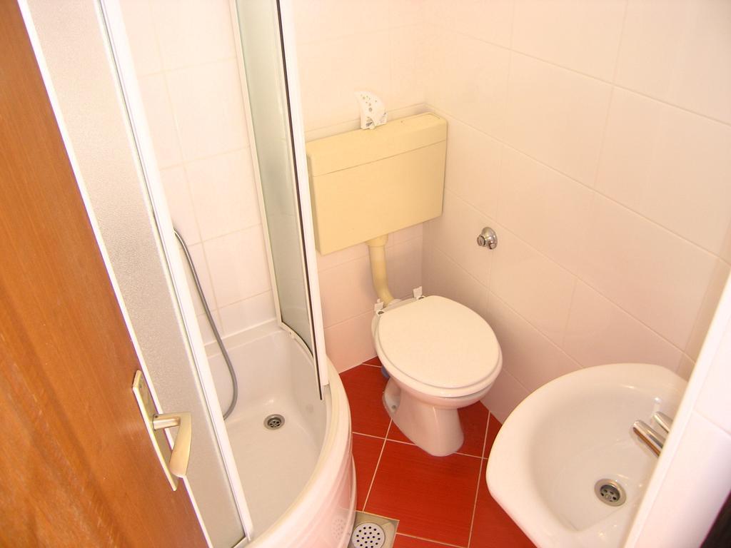 Apartments Murgic كرك المظهر الخارجي الصورة